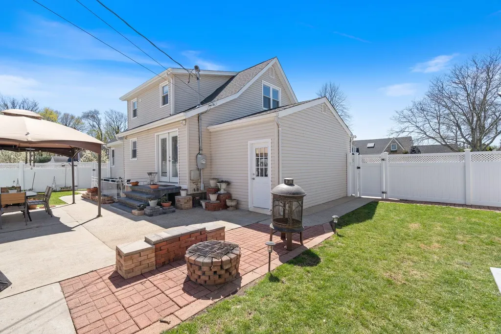200 Renison Drive Westbury NY 11590