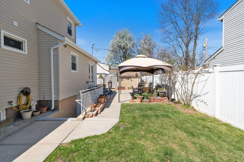 200 Renison Drive Westbury NY 11590