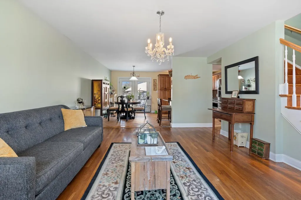 200 Renison Drive Westbury NY 11590
