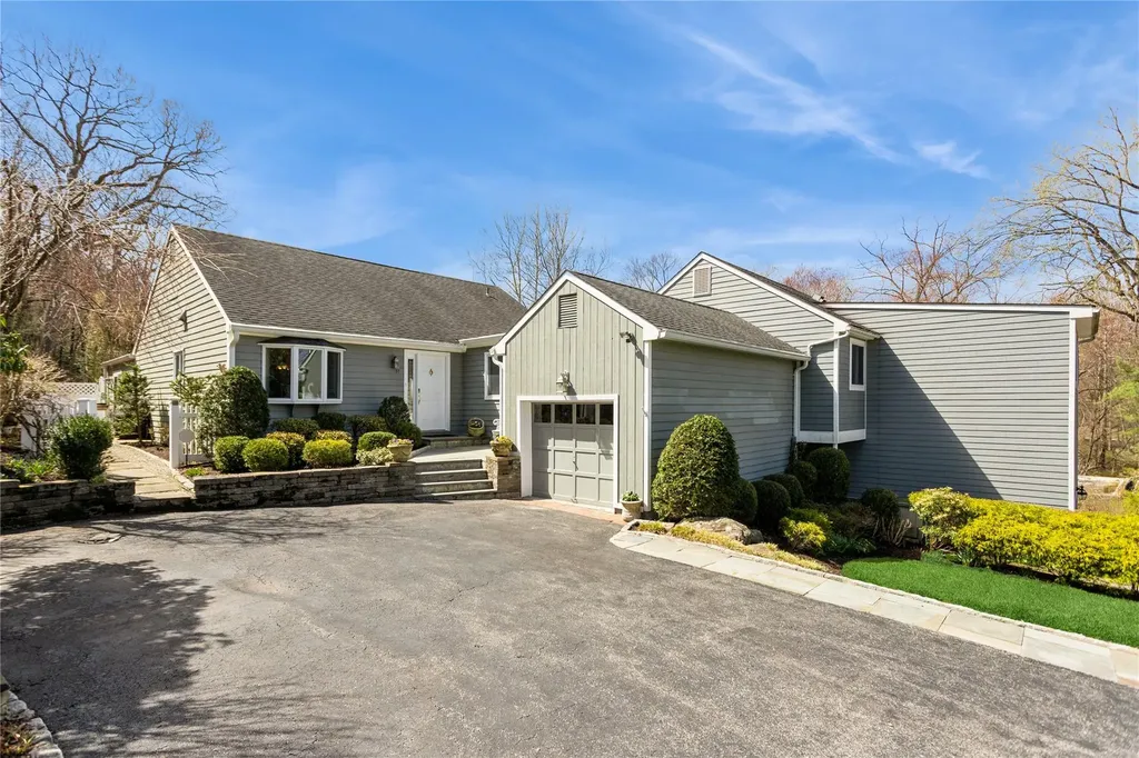 31 Dogwood Court Goldens Bridge NY 10526