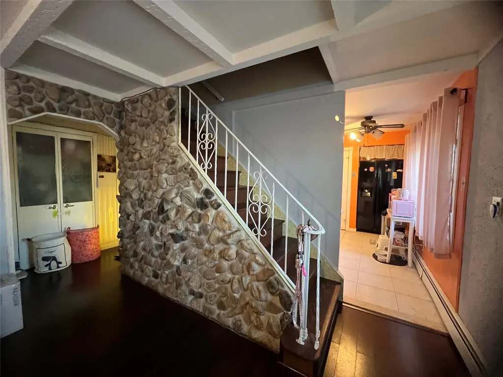 70 Ridge Lane Levittown NY 11756