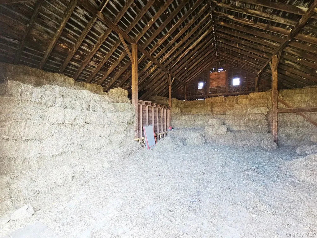 274 Fingar Road Hudson NY 12534