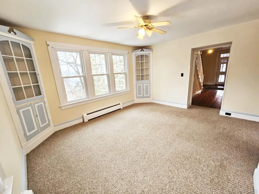 274 Fingar Road Hudson NY 12534