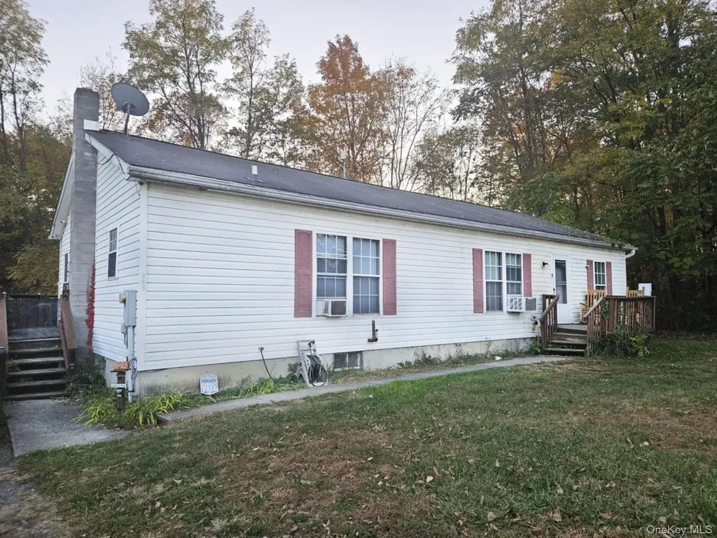 274 Fingar Road Hudson NY 12534