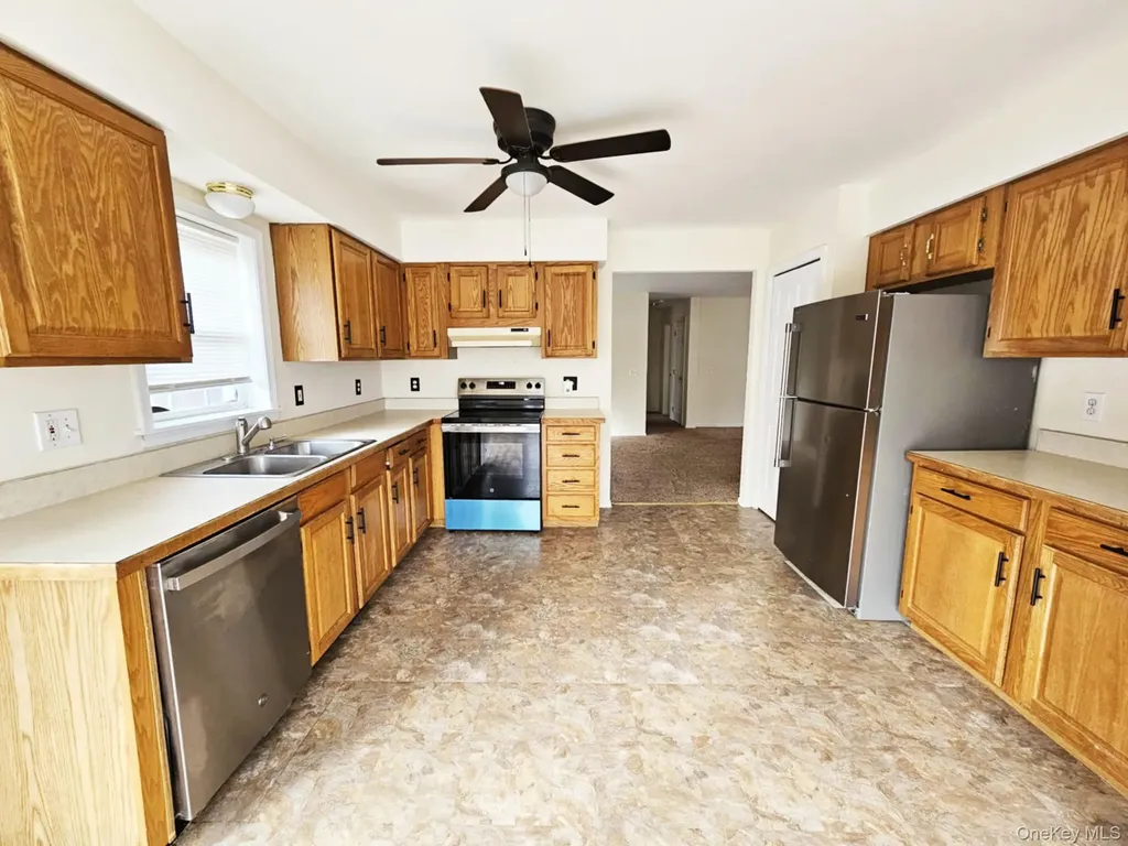 274 Fingar Road Hudson NY 12534