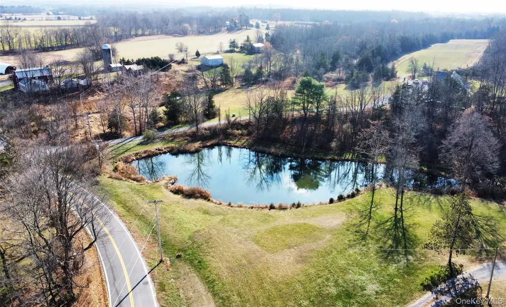 274 Fingar Road Hudson NY 12534