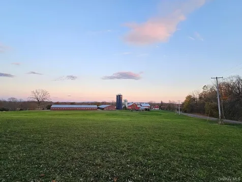 274 Fingar Road Hudson NY 12534