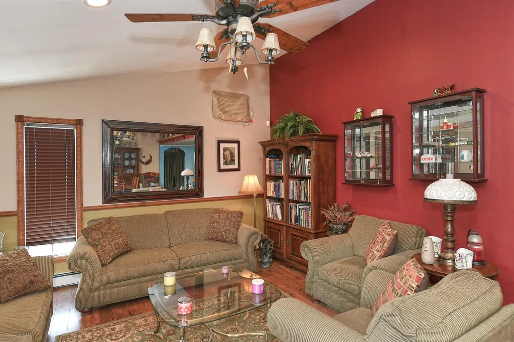 265 Orchid Road Levittown NY 11756