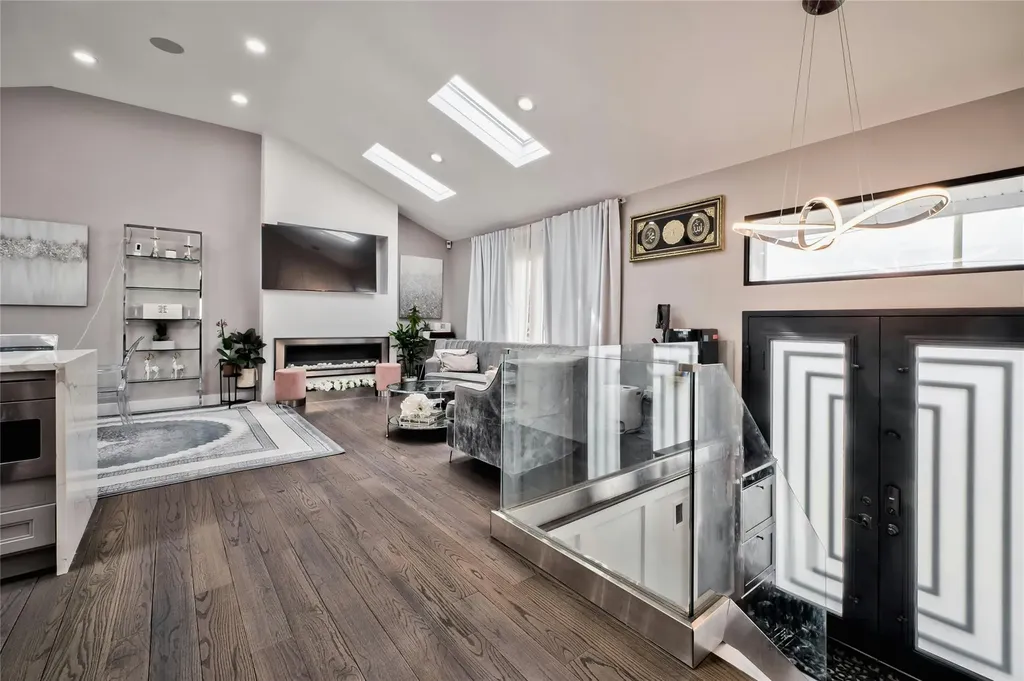 2974 Hemlock Place Wantagh NY 11793