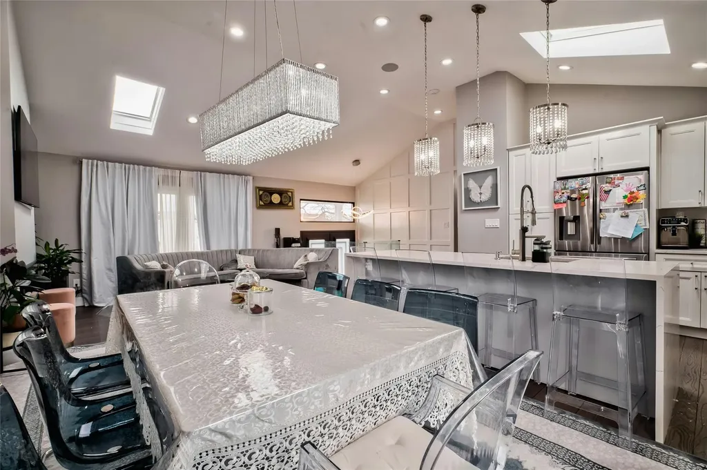 2974 Hemlock Place Wantagh NY 11793