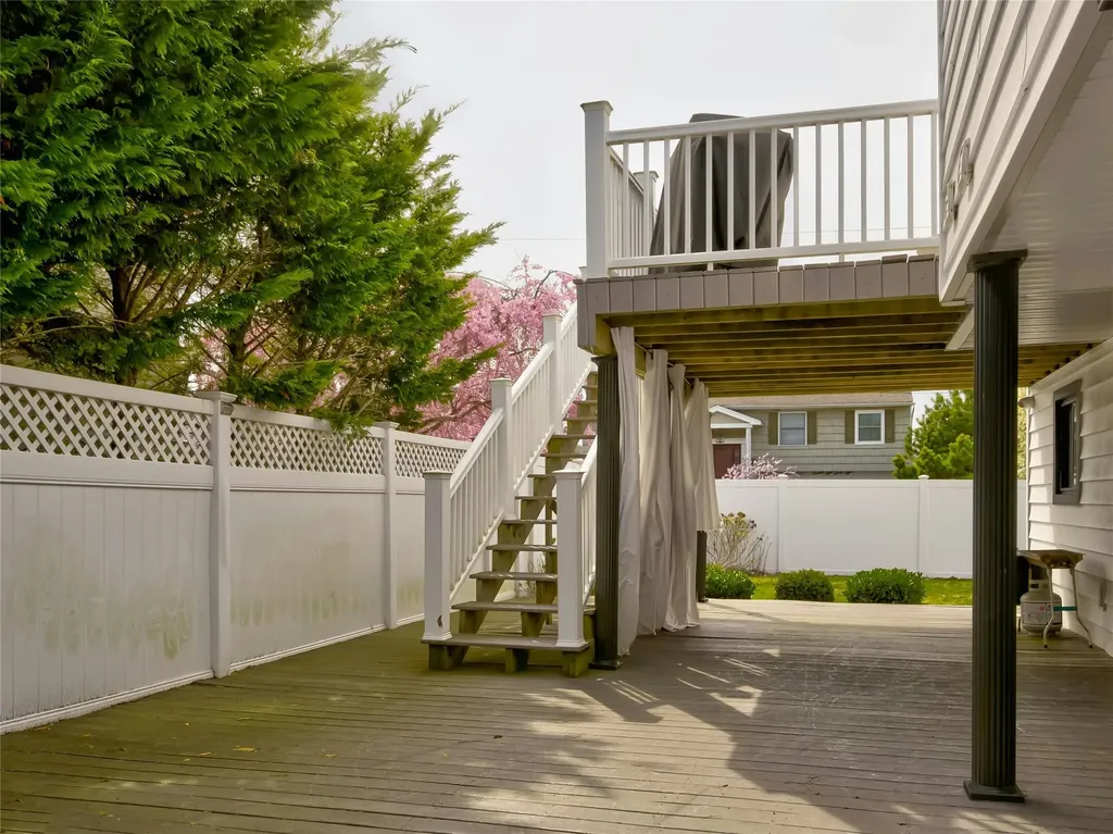 2974 Hemlock Place Wantagh NY 11793