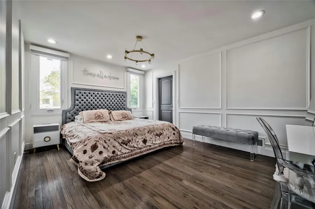 2974 Hemlock Place Wantagh NY 11793