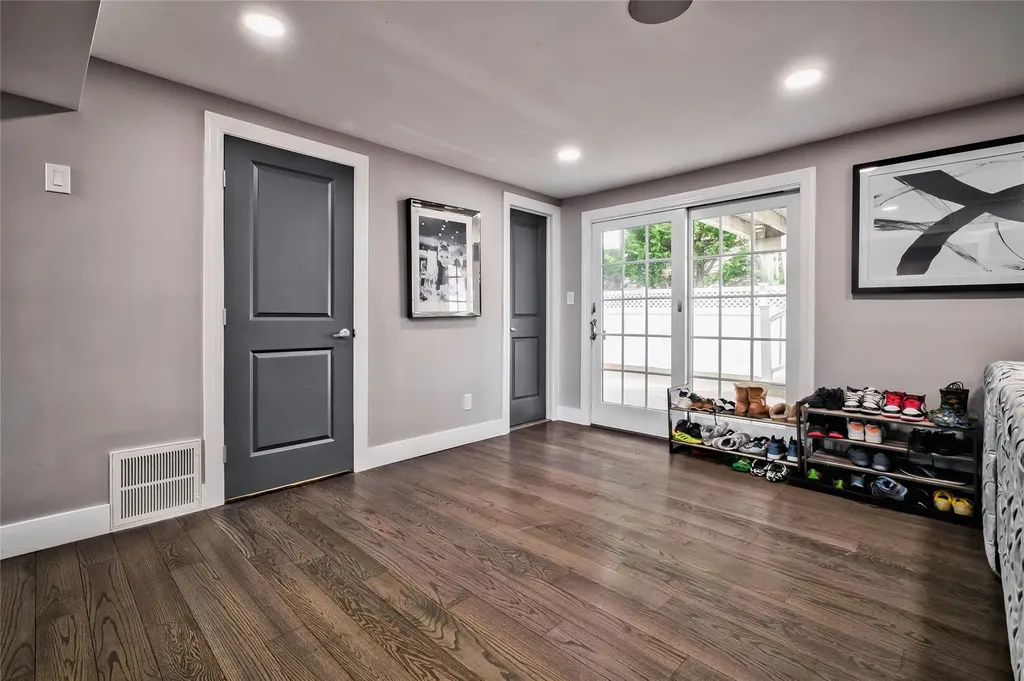 2974 Hemlock Place Wantagh NY 11793