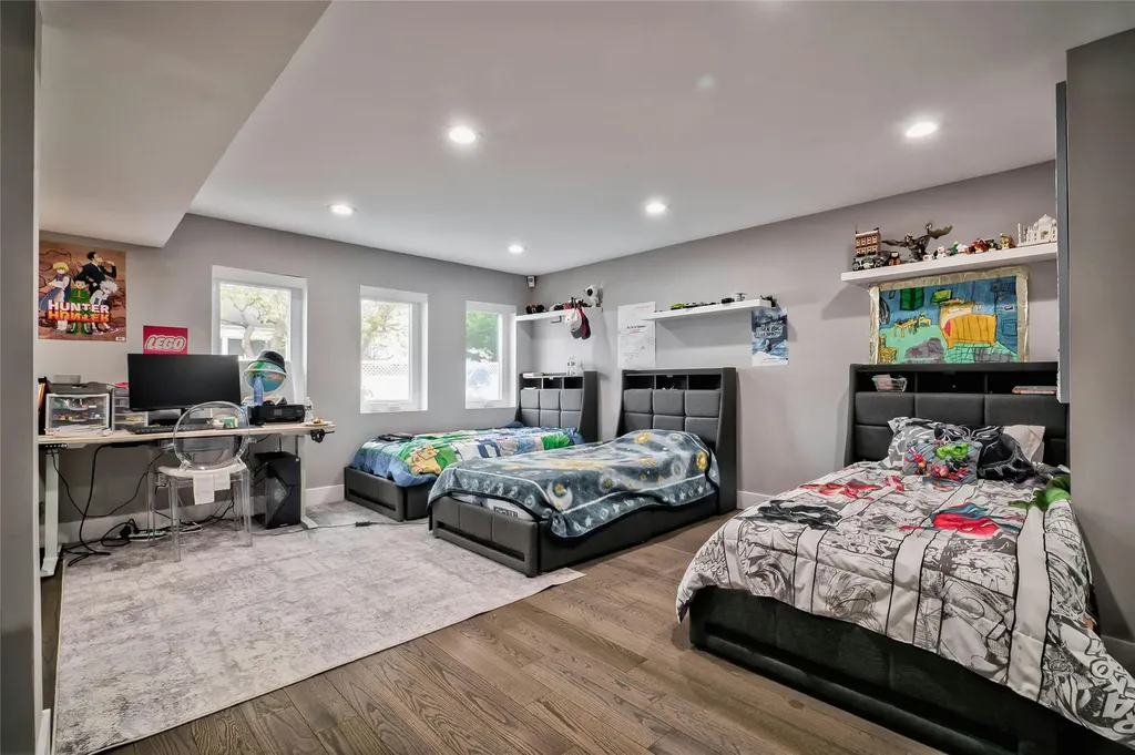 2974 Hemlock Place Wantagh NY 11793