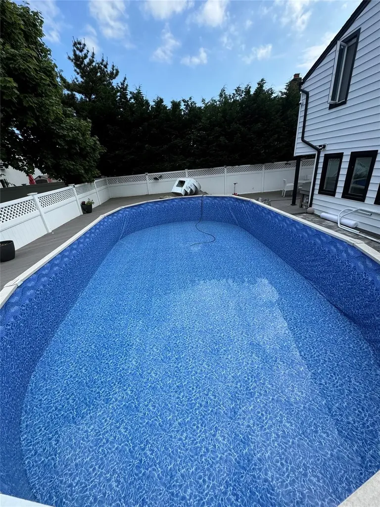 2974 Hemlock Place Wantagh NY 11793