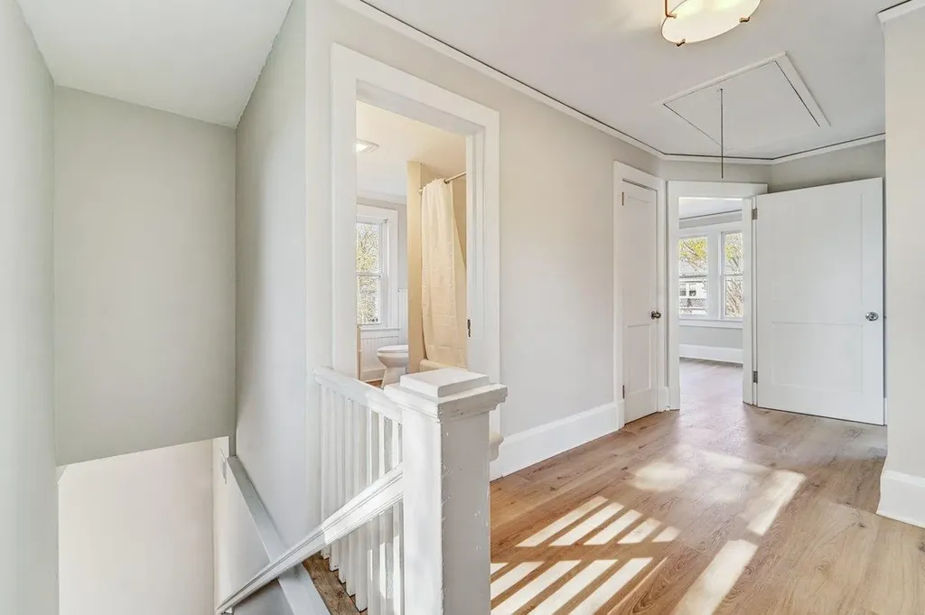121 Boltis Street Mount Kisco NY 10549