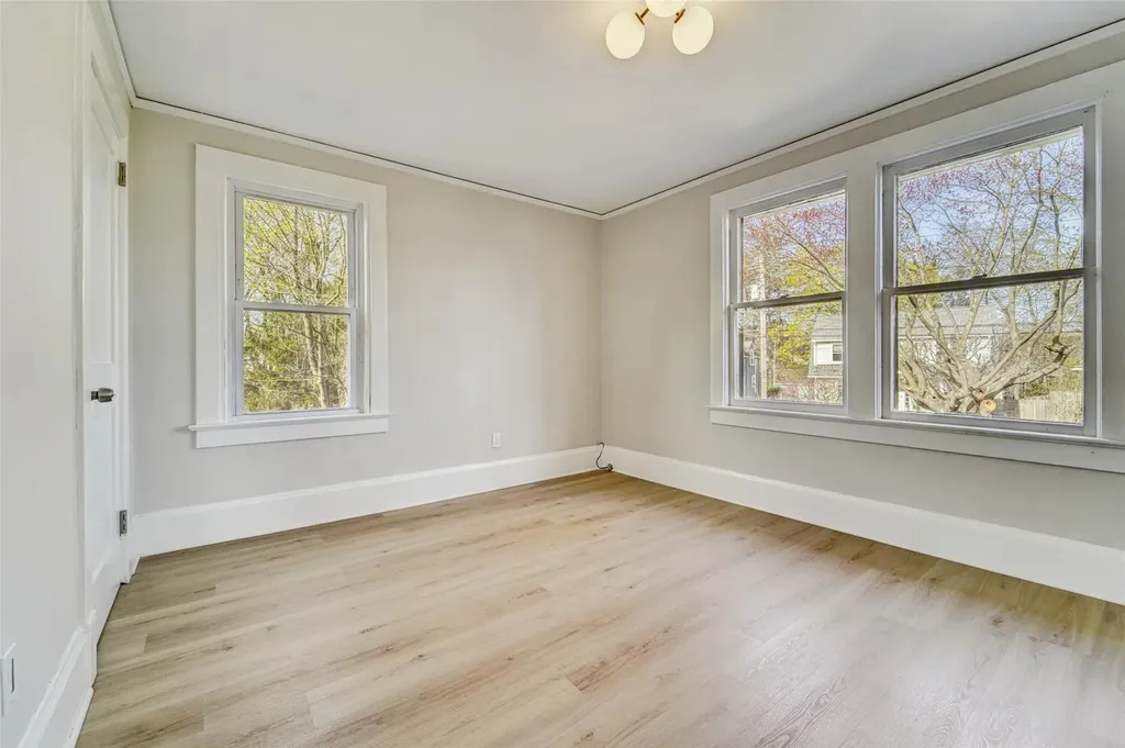 121 Boltis Street Mount Kisco NY 10549