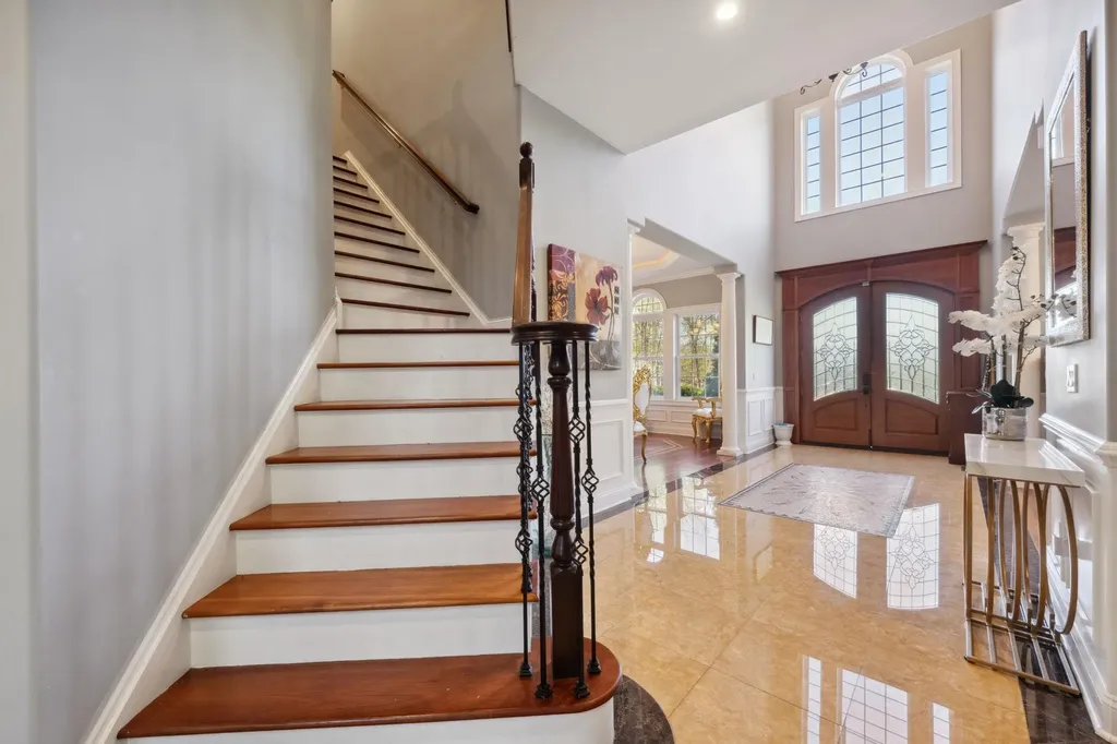 10 Todd Hill Road Poughkeepsie NY 12603