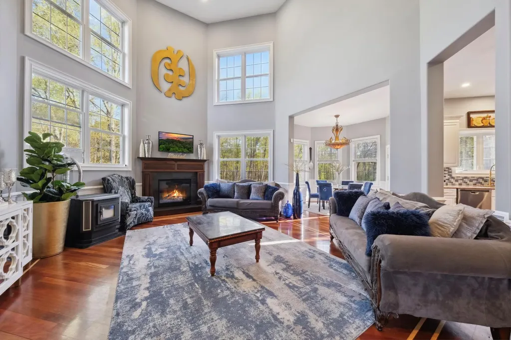 10 Todd Hill Road Poughkeepsie NY 12603