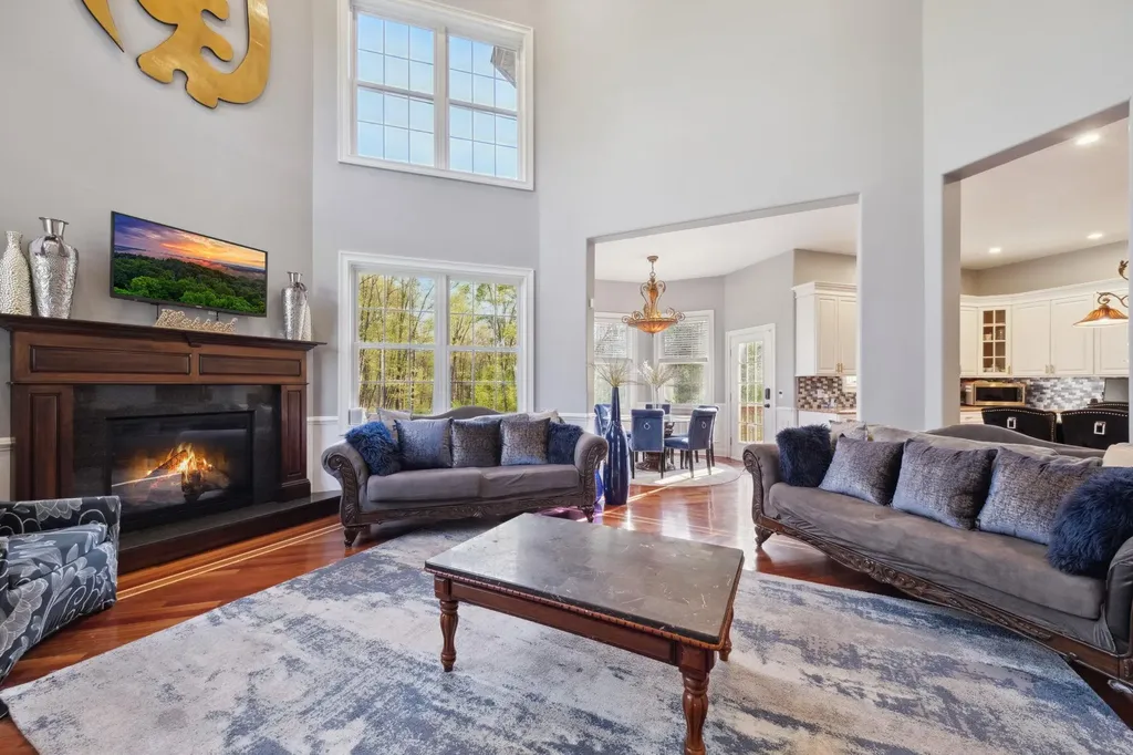 10 Todd Hill Road Poughkeepsie NY 12603