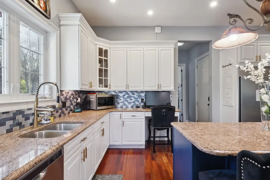 10 Todd Hill Road Poughkeepsie NY 12603