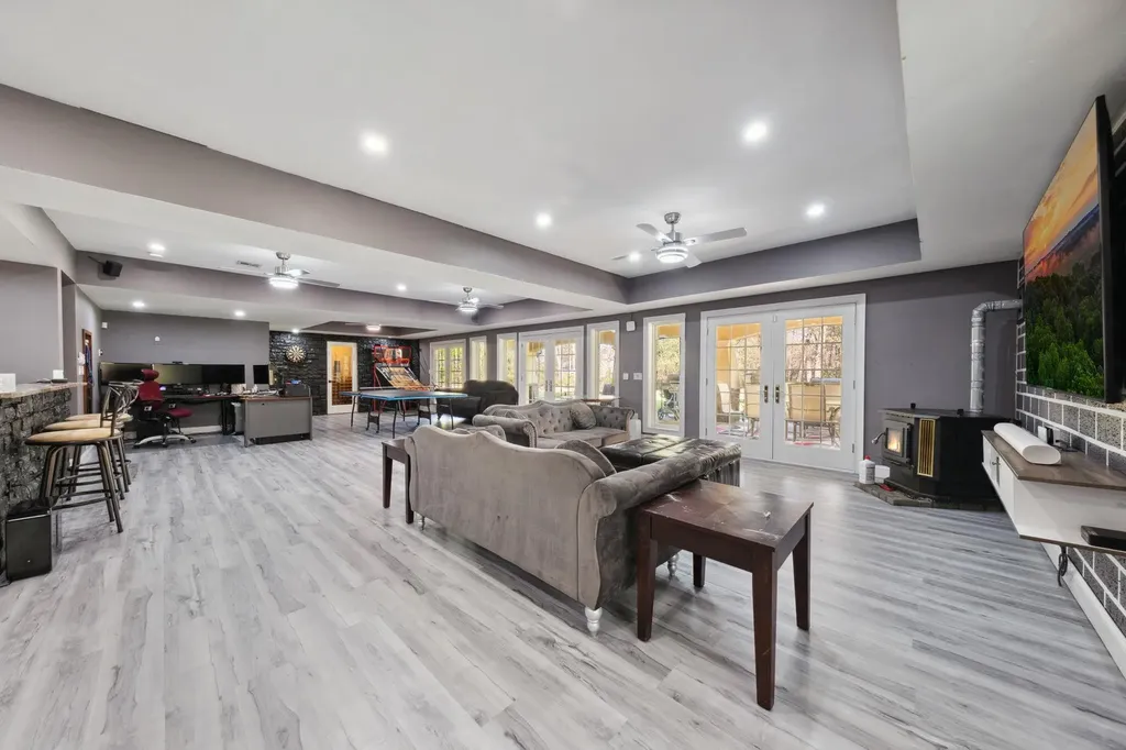 10 Todd Hill Road Poughkeepsie NY 12603