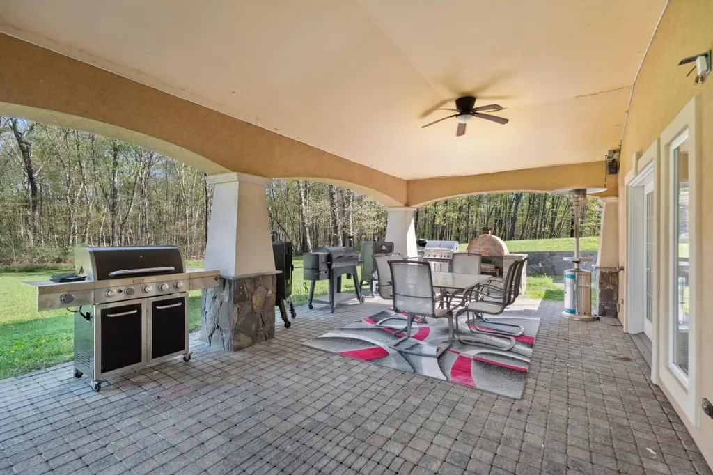 10 Todd Hill Road Poughkeepsie NY 12603