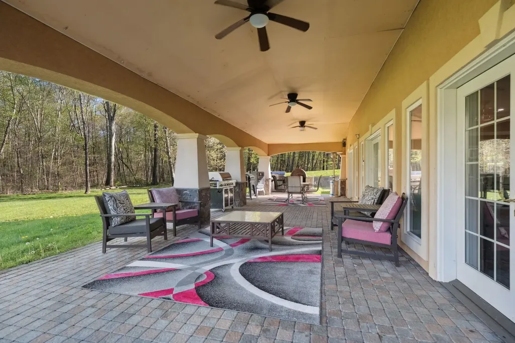 10 Todd Hill Road Poughkeepsie NY 12603