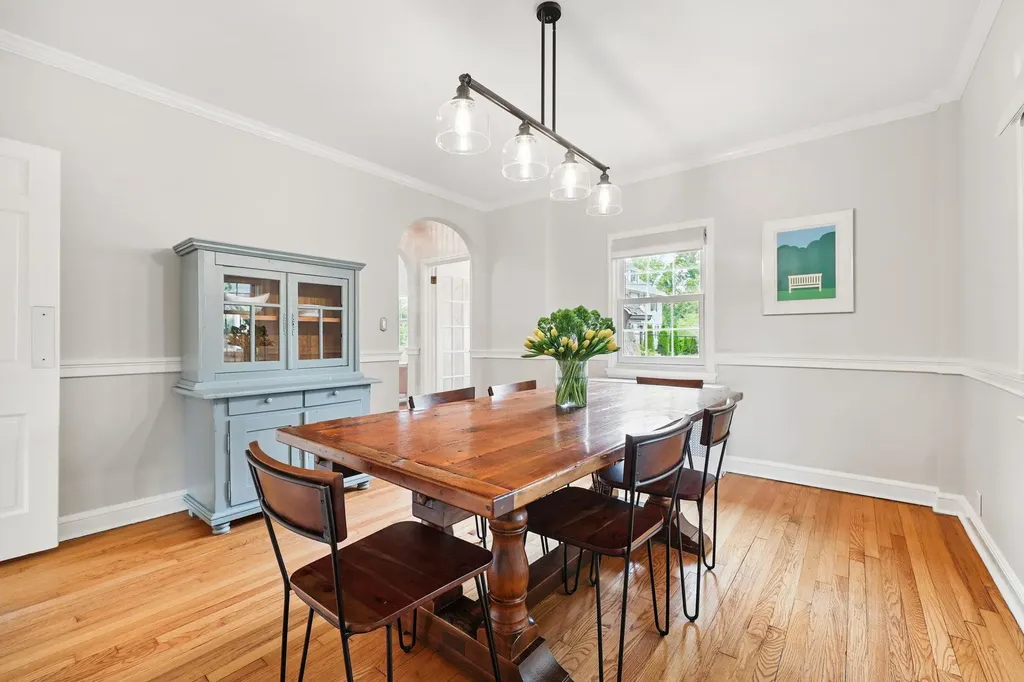 7 Gerlach Place Larchmont NY 10538