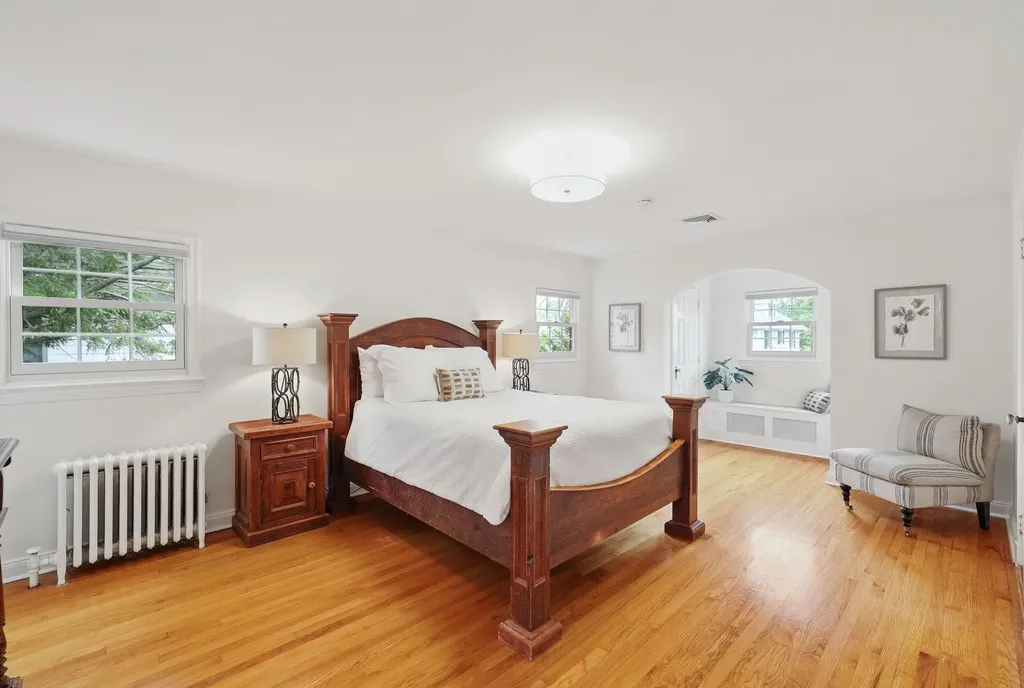 7 Gerlach Place Larchmont NY 10538