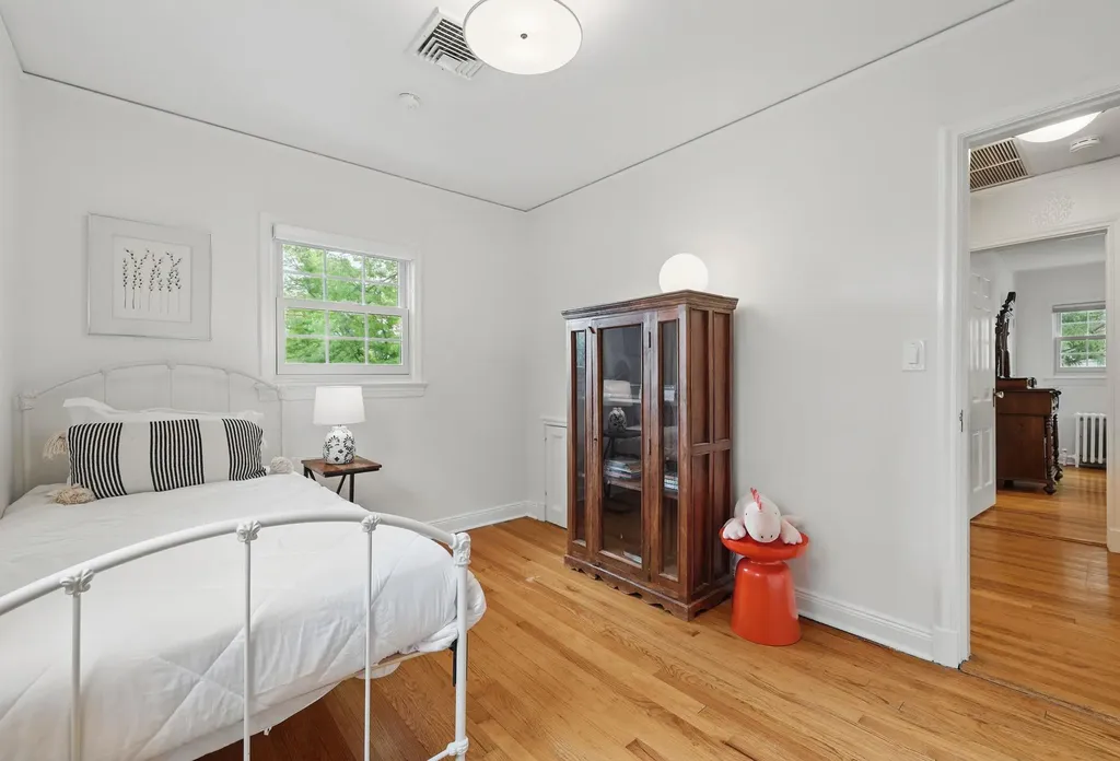 7 Gerlach Place Larchmont NY 10538