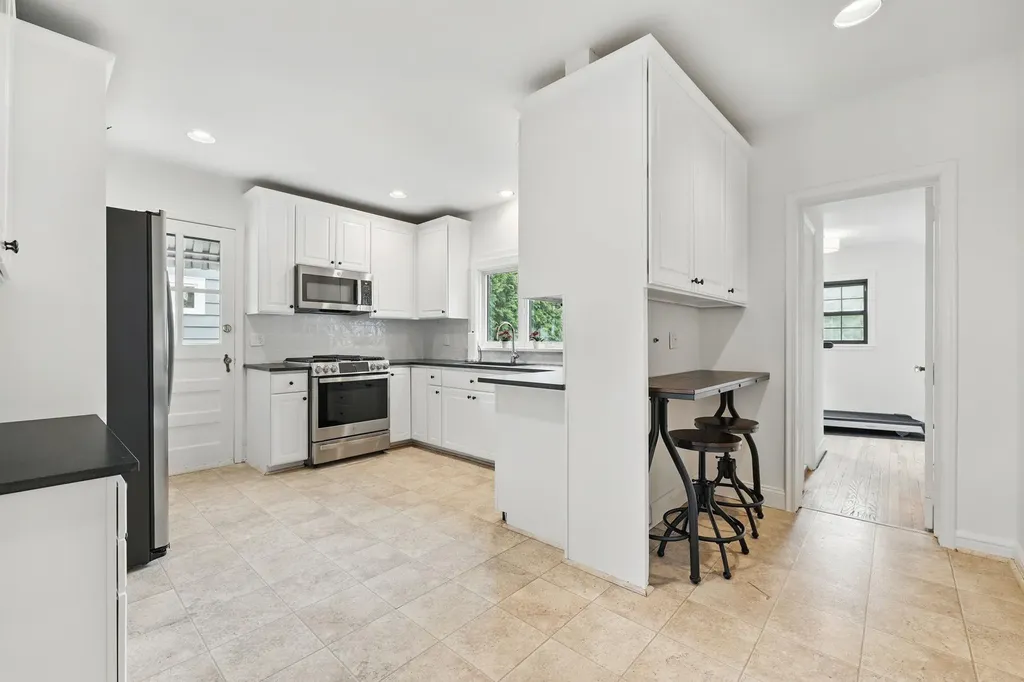 7 Gerlach Place Larchmont NY 10538
