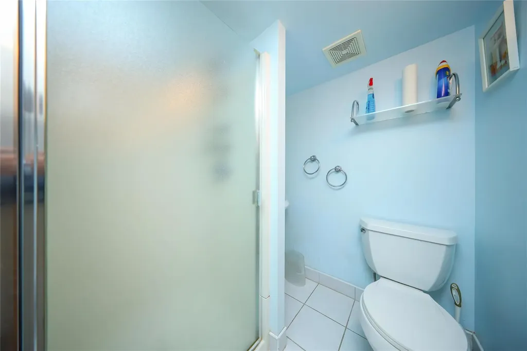 1585 W 9th Street Brooklyn NY 11204