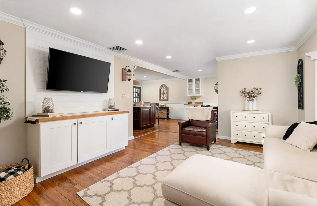 3 Russell Drive Wading River NY 11792