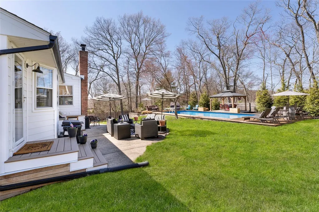 3 Russell Drive Wading River NY 11792