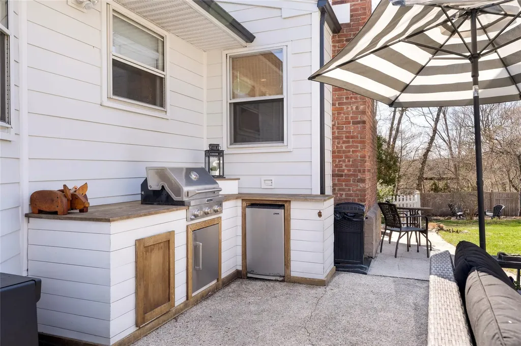 3 Russell Drive Wading River NY 11792
