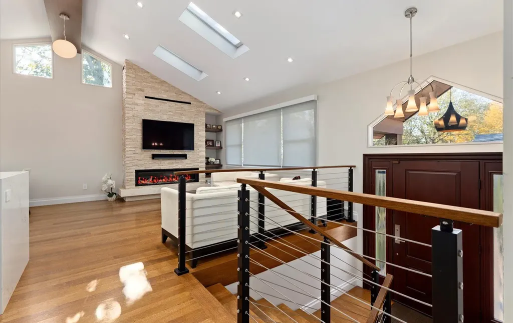 5 Berkeley Place Sea Cliff NY 11579