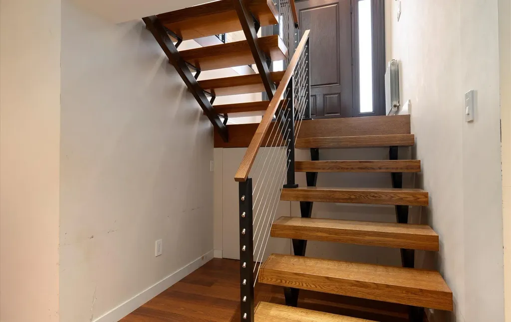 5 Berkeley Place Sea Cliff NY 11579