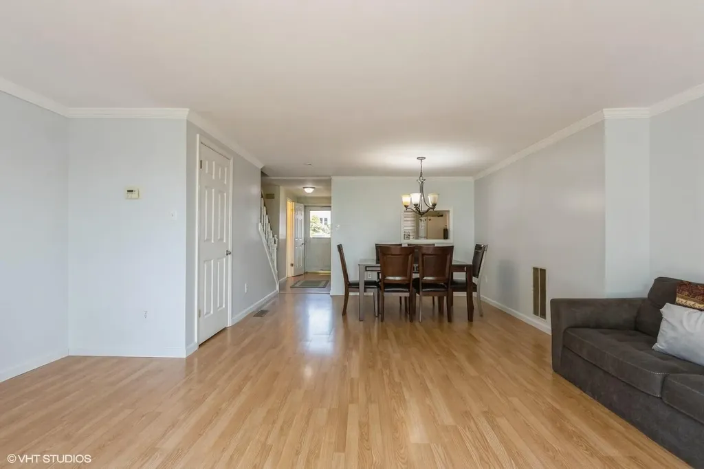 104 Williamsburg Drive Mahopac NY 10541