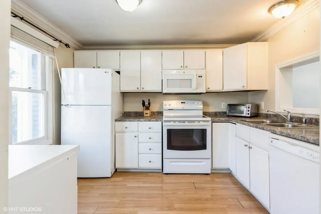 104 Williamsburg Drive Mahopac NY 10541