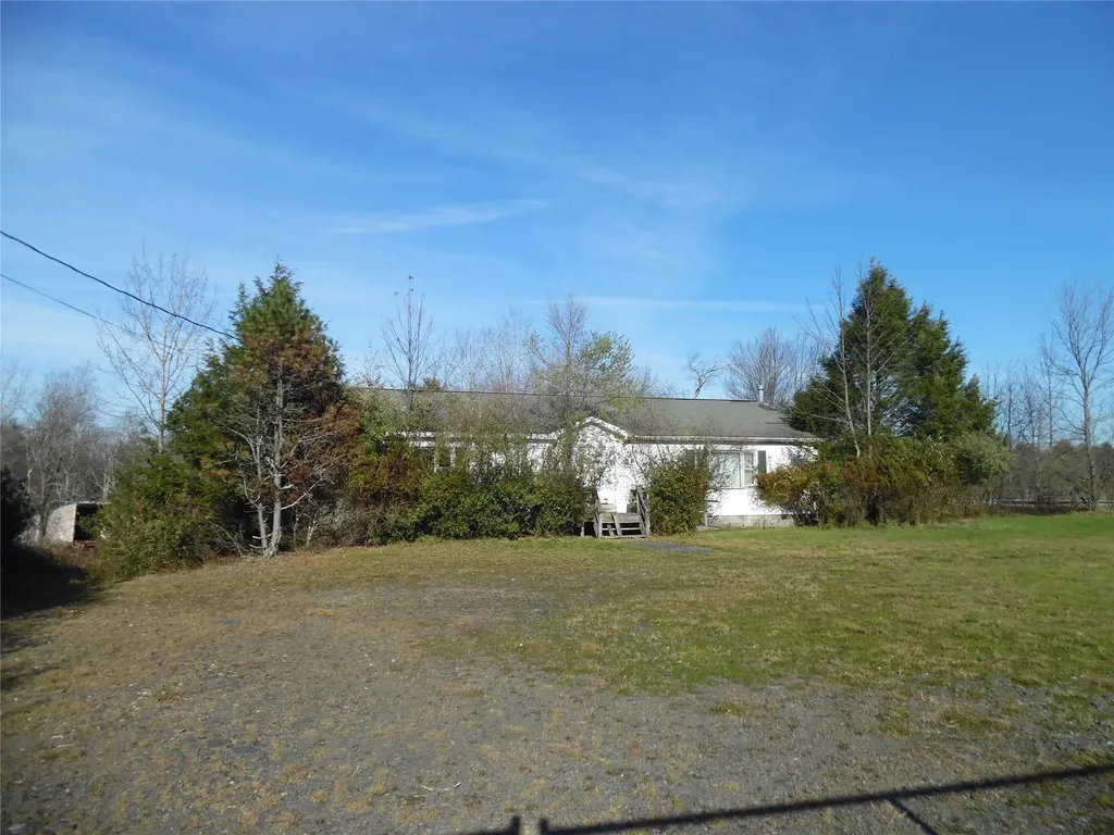 128 E Broadway Monticello NY 12701