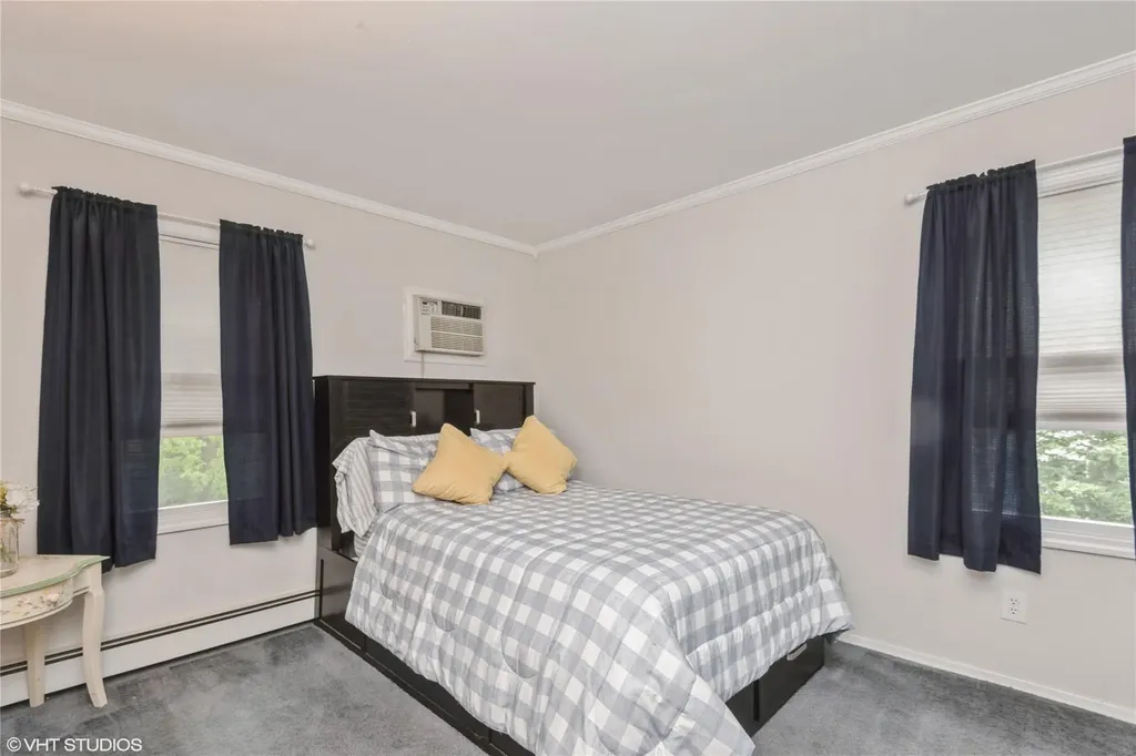 32 Seusing Boulevard Ronkonkoma NY 11779