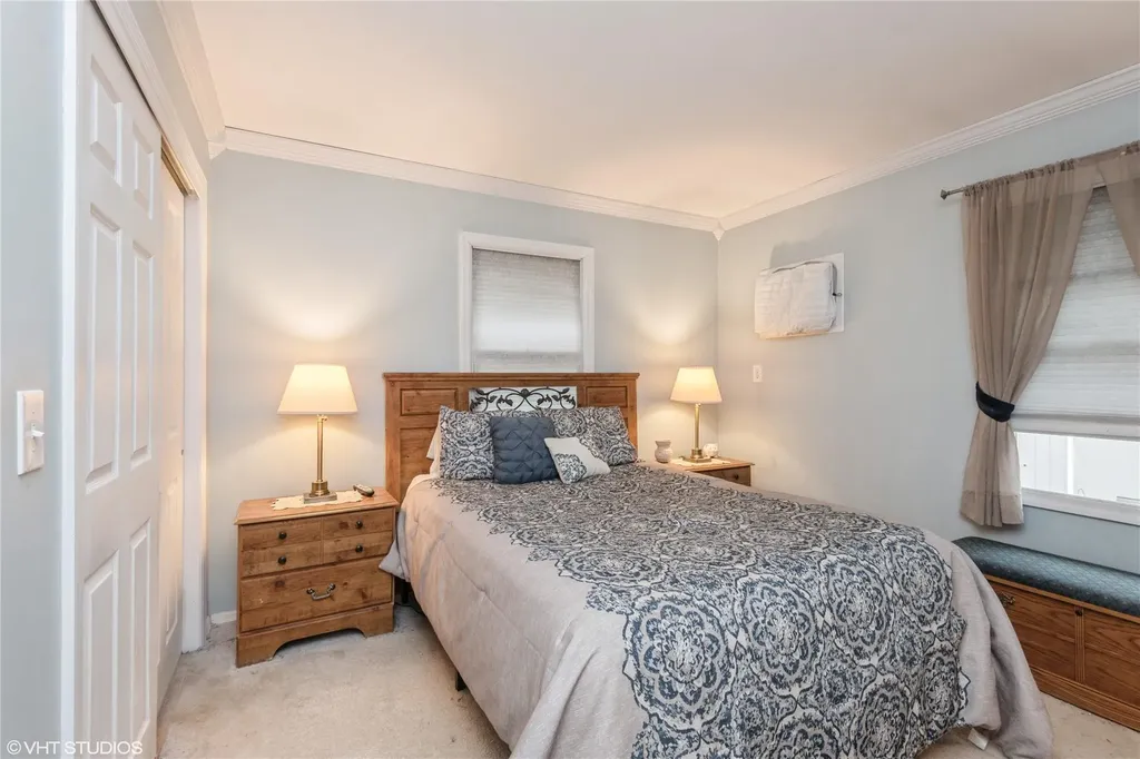 32 Seusing Boulevard Ronkonkoma NY 11779