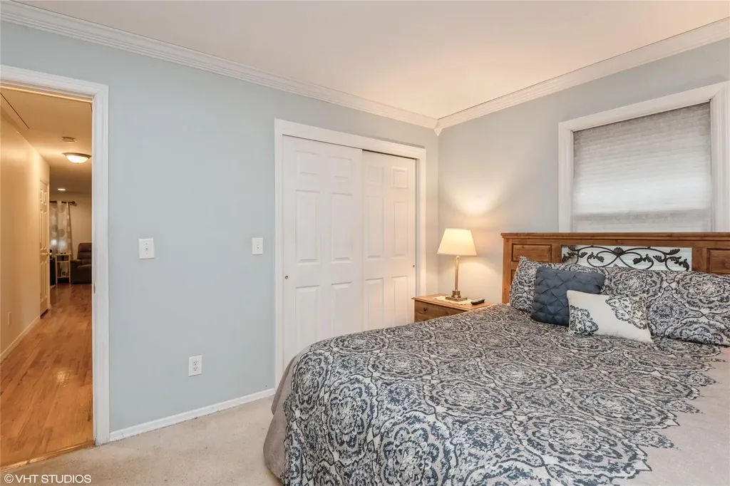 32 Seusing Boulevard Ronkonkoma NY 11779