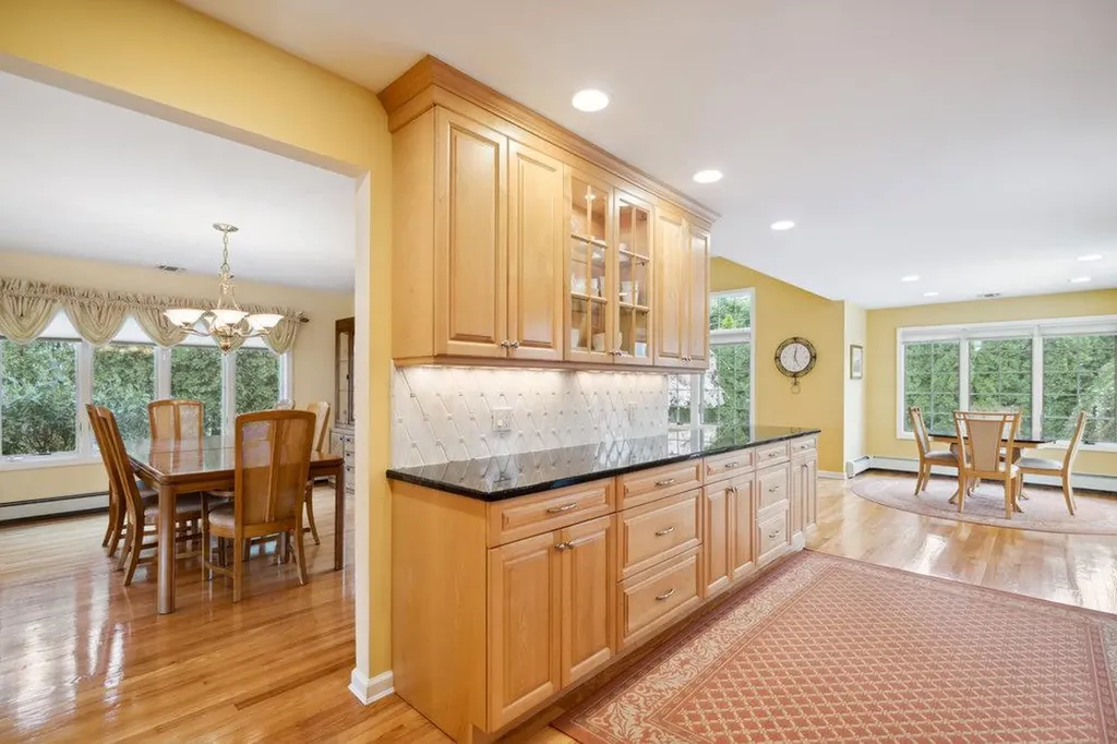 7 Holly Drive Syosset NY 11791