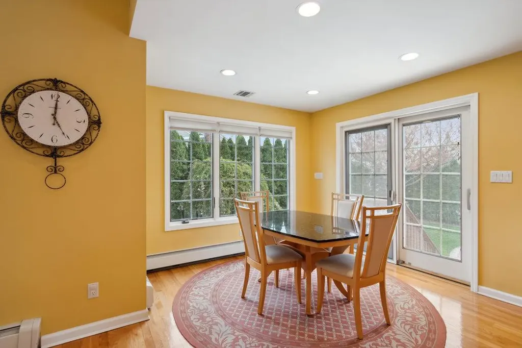 7 Holly Drive Syosset NY 11791