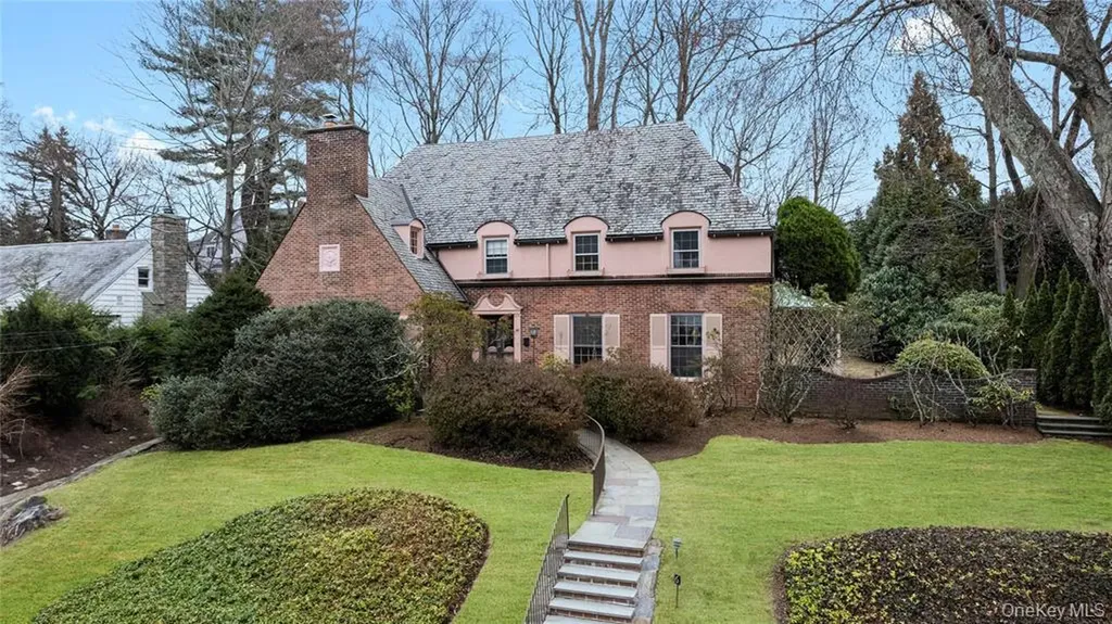 6 Fox Meadow Road Scarsdale NY 10583