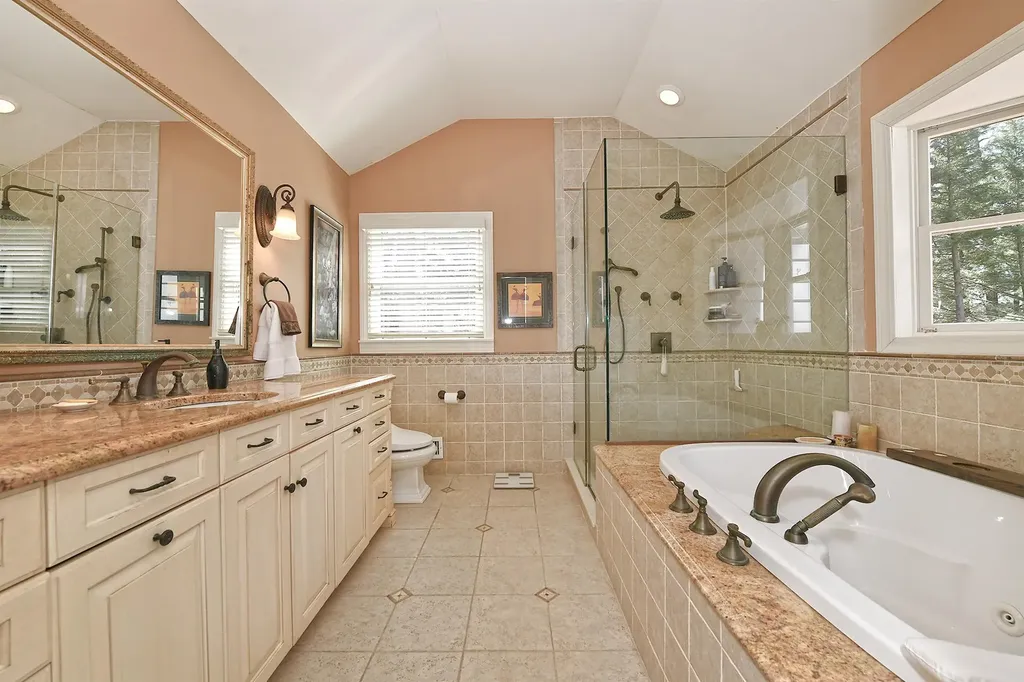 46 Round Tree Drive Melville NY 11747