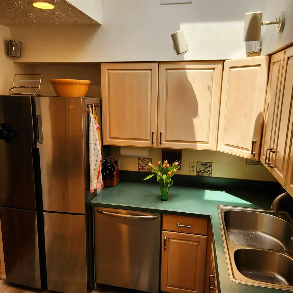 14 Robert Drive Huntington NY 11743