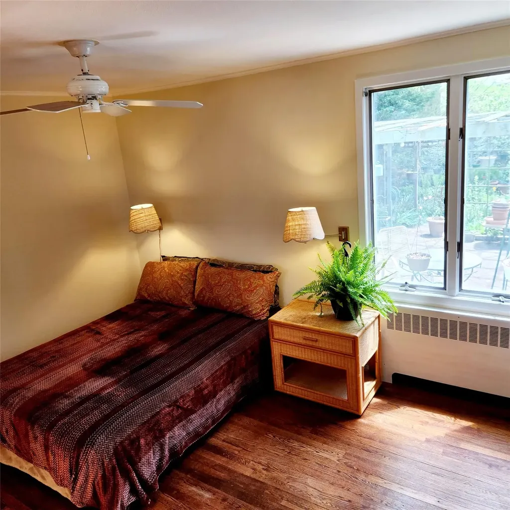 14 Robert Drive Huntington NY 11743